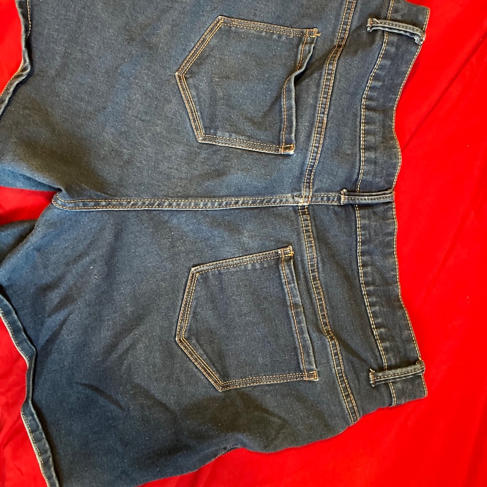 Jean Shorts - Picture 2 of 2